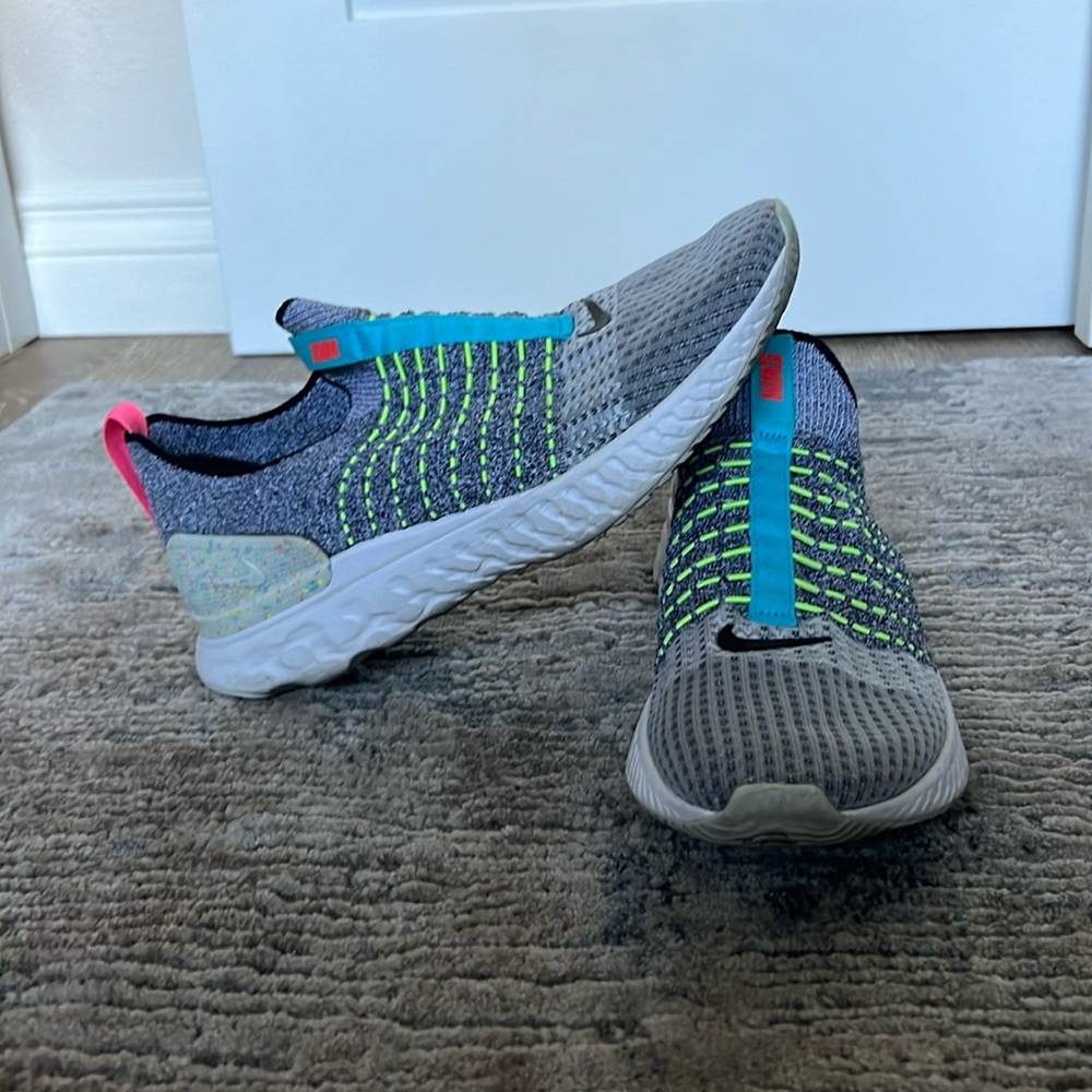 Nike phantom Runners